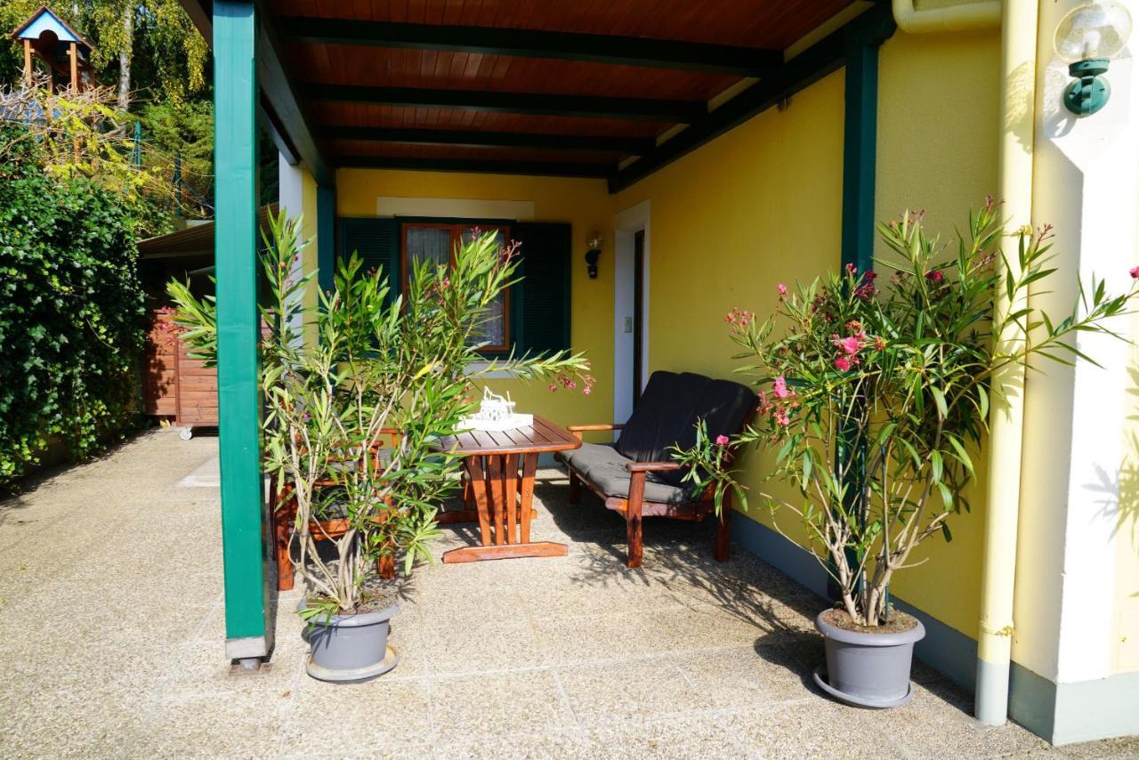 Pension Thermenland Fürstenfeld Εξωτερικό φωτογραφία